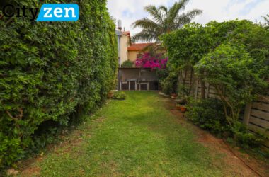 Netanya, Old Poleg (Poleg Havatika), sea-view house