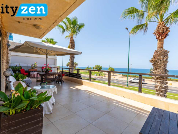 For Sale in South Beach, Netanya A beautiful semi-detached house with an utterly stunning sea view!